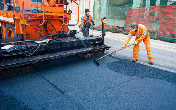 Best Concrete Driveway Installation  in Scissors, TX